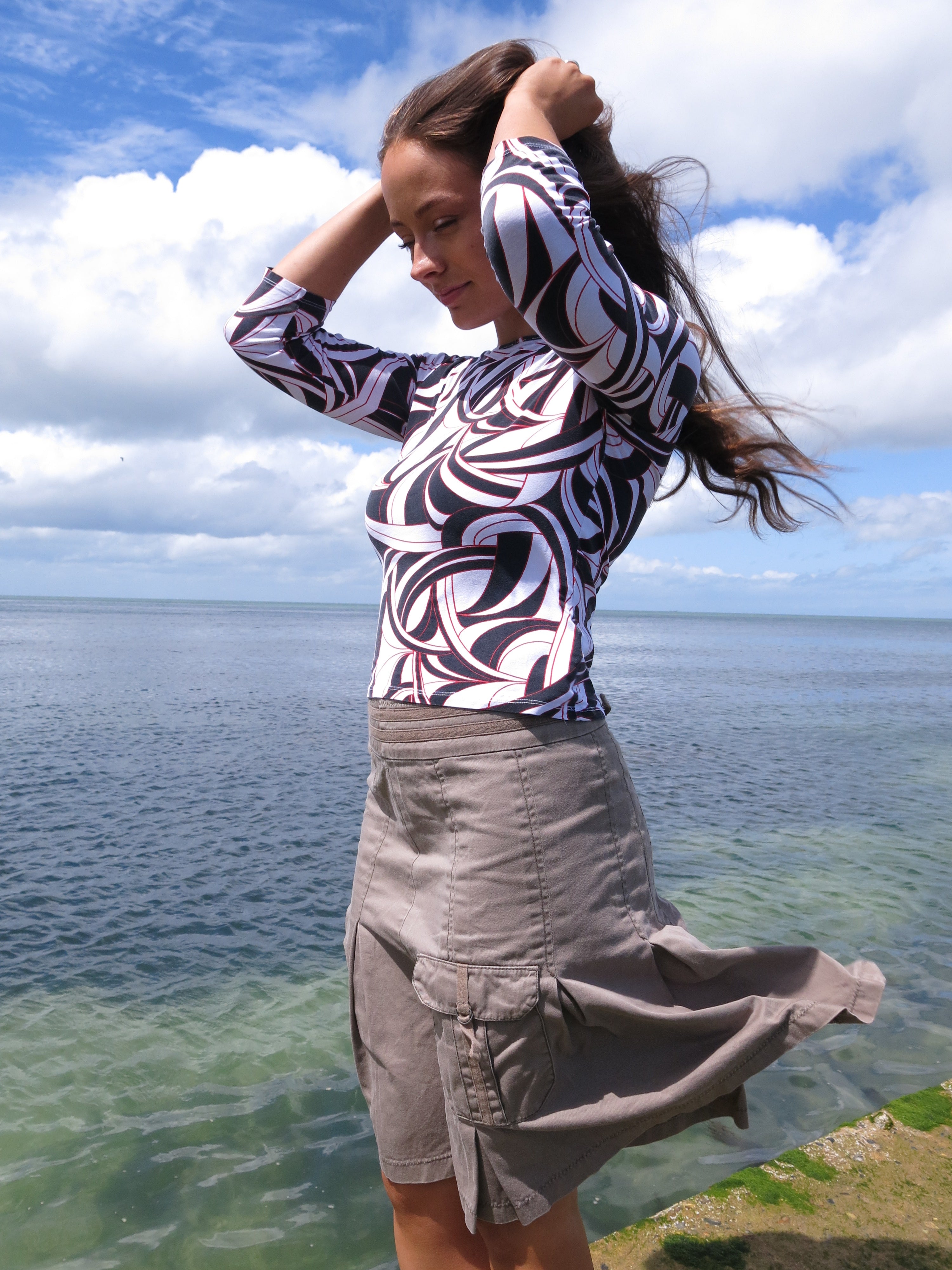 Slash Neck 3/4 Sleeved Top